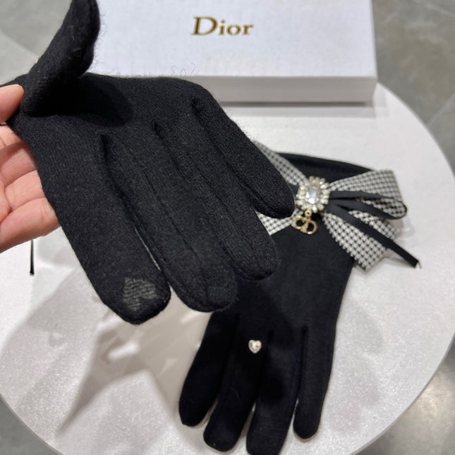 WOOL GLOVES BLACK ATTACHED BUTTERFLY BOW 215146