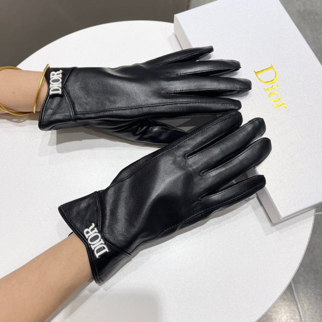 TOUCHSCREEN GLOVES IN BLACK LAMBSKIN AND FLEECE LINING 218806