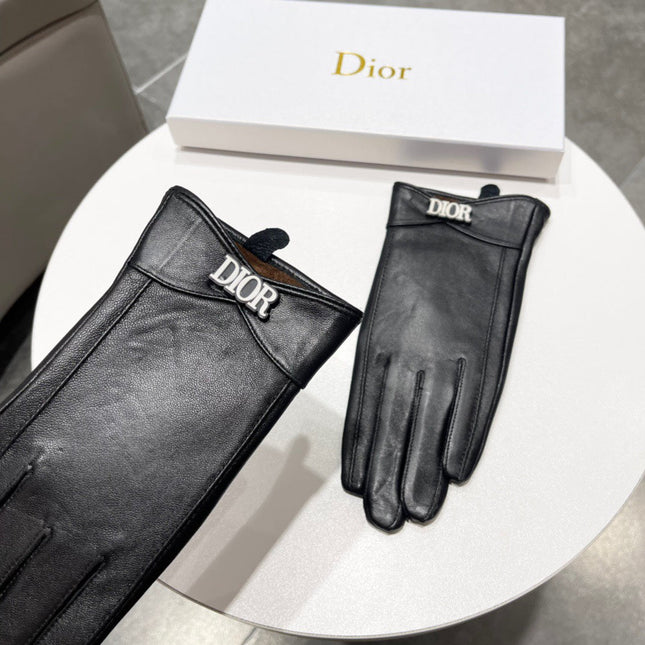 TOUCHSCREEN GLOVES IN BLACK LAMBSKIN AND FLEECE LINING 218806