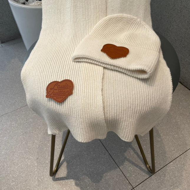 SET SCARF AND HAT IN WHITE WOOL 414795