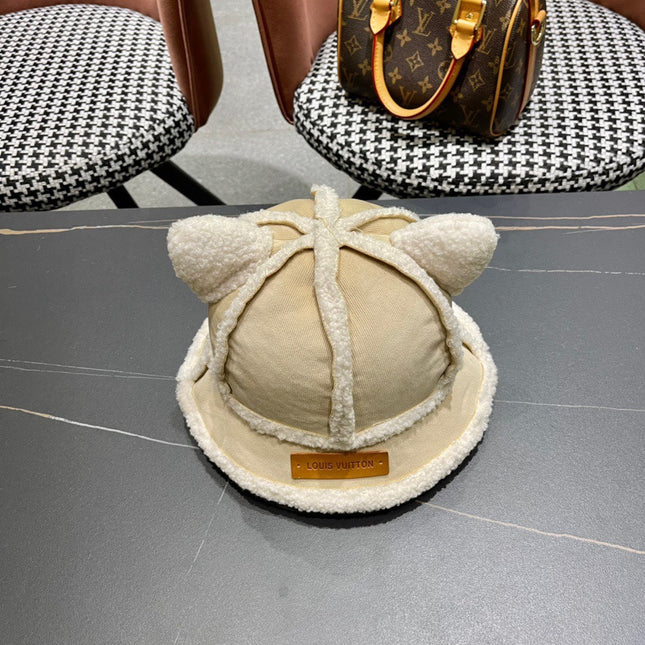 FISHERMAN HAT WITH CUTE CAT EARS IN BEIGE VELVET AND LAMB FUR 414690