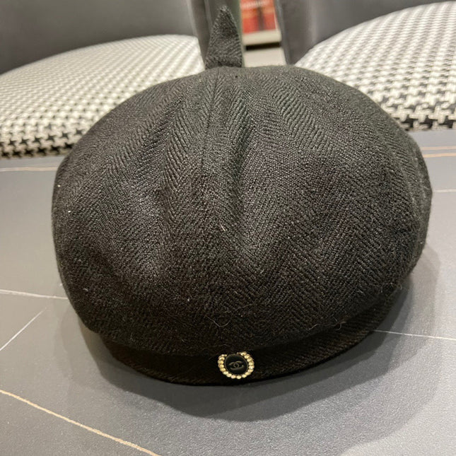BERET HAT IN BLACK FABRIC 420941