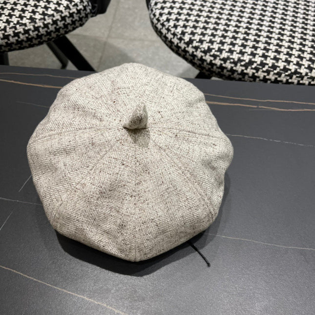 BERET HAT IN BEIGE FABRIC 420943