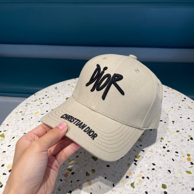DIOR BASEBALL CAP IN BEIGE COTTON 427796