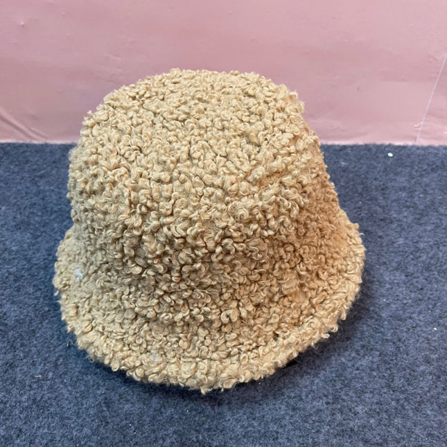 BUCKET HAT IN CAMEL BEIGE FLEECE 436570