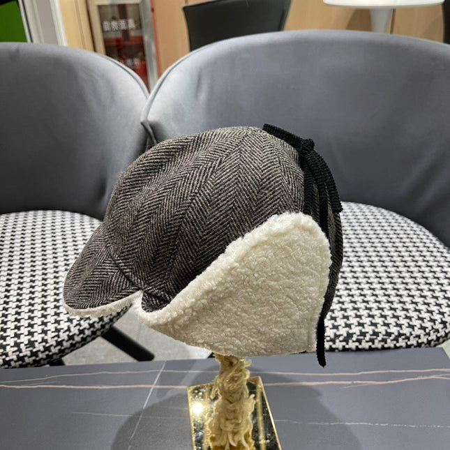 KNITTED TRAPPER HAT IN GRAY WOOL 439525