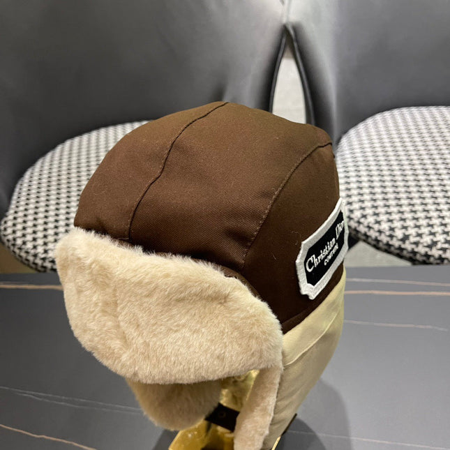 TRAPPER HAT IN BROWN SUEDE AND RABBIT FUR 439534