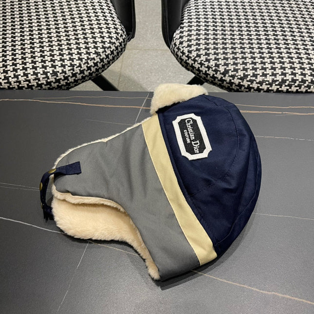 TRAPPER HAT IN DENIM BLUE SUEDE AND RABBIT FUR 439535