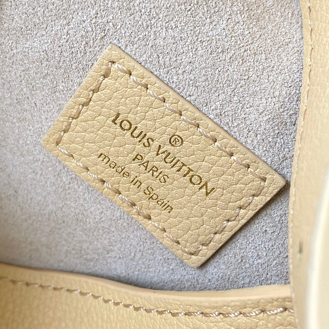 LOW KEY HOBO PM 28 IN URBAN YELLOW CALFSKIN GOLD BUCKLE