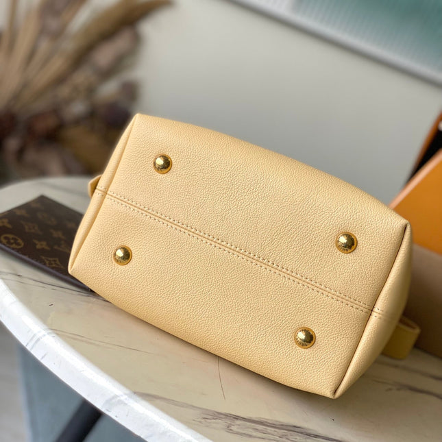 LOW KEY HOBO PM 28 IN URBAN YELLOW CALFSKIN GOLD BUCKLE