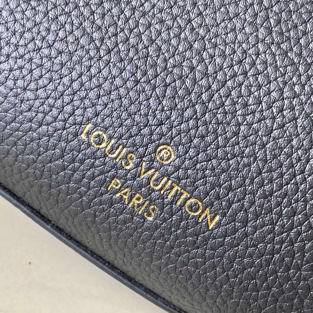 LOW KEY BUMBAG 28 IN BLACK CALFSKIN GOLD BUCKLE