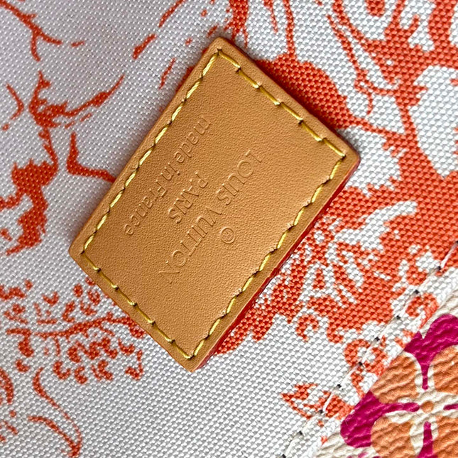 POCHETTE MÉTIS 25 IN CORAL MONOGRAM TILES CANVAS GOLD HARDWARE
