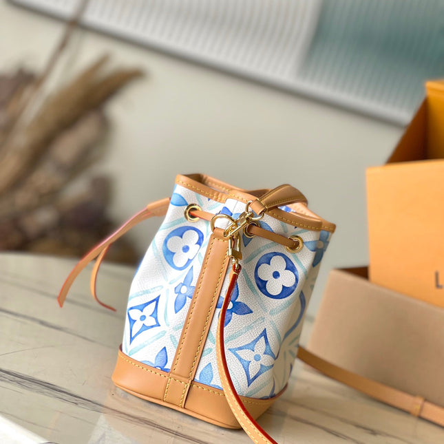 NANO NOÉ 16 IN LAGOON BLUE MONOGRAM TILES CANVAS