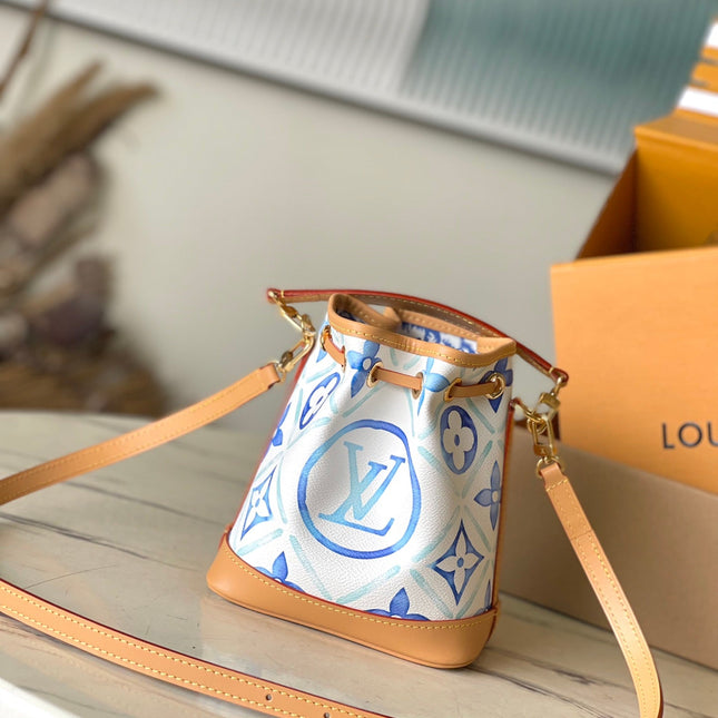 NANO NOÉ 16 IN LAGOON BLUE MONOGRAM TILES CANVAS