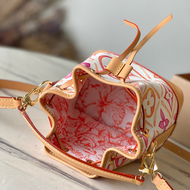 NANO NOÉ 16 IN CORAL MONOGRAM TILES CANVAS