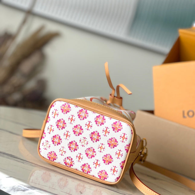 NANO NOÉ 16 IN CORAL MONOGRAM TILES CANVAS