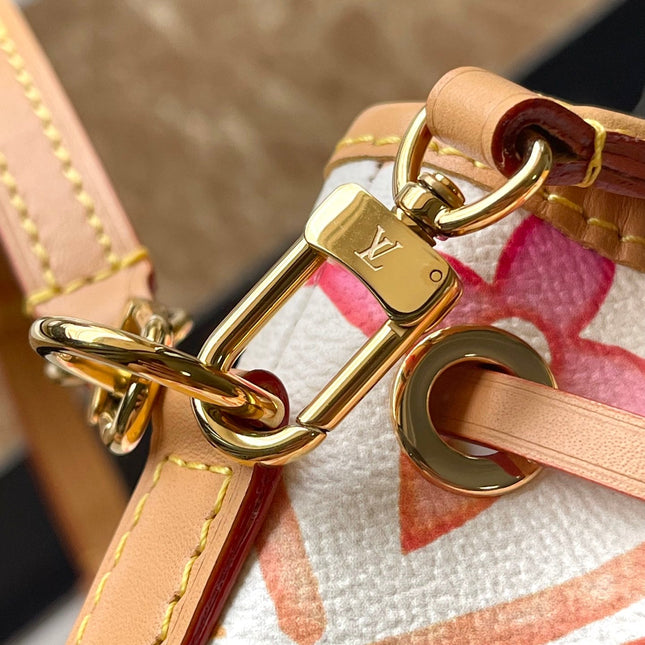 NANO NOÉ 16 IN CORAL MONOGRAM TILES CANVAS