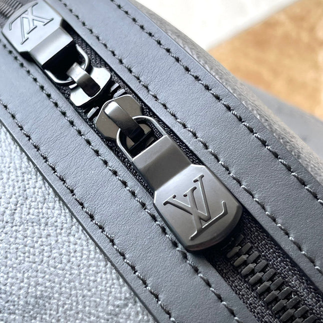 DISCOVERY BACKPACK PM 38 IN GUN METAL MONOGRAM ECLIPSE CANVAS