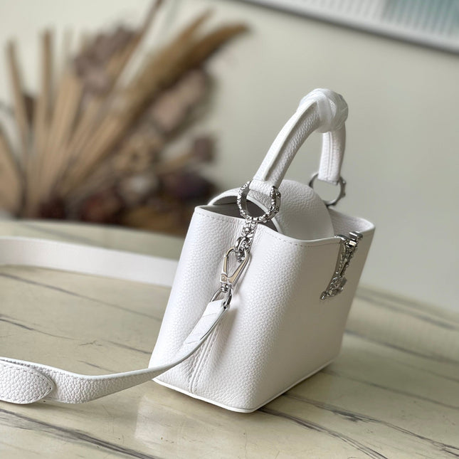 CAPUCINES EAST-WEST MINI 22 IN WHITE CALFSKIN SILVER HARDWARE