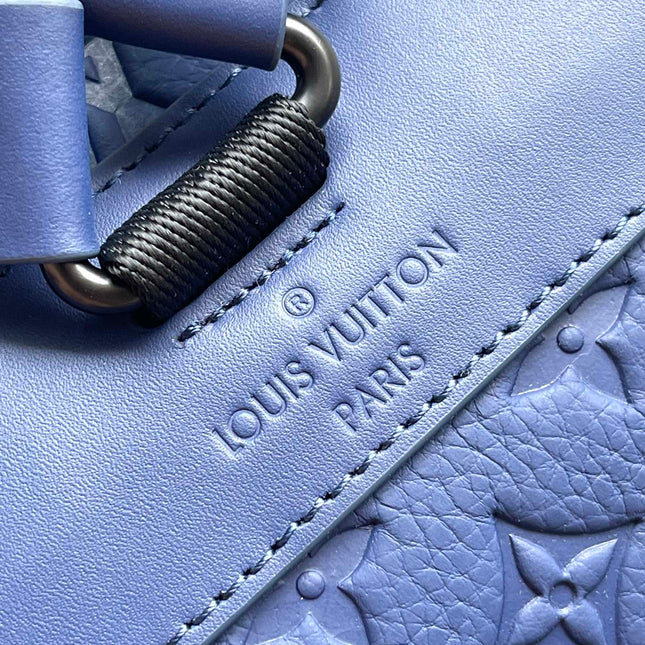 CHRISTOPHER MM 44 IN SAPPHIRE BLUE TAURILLON