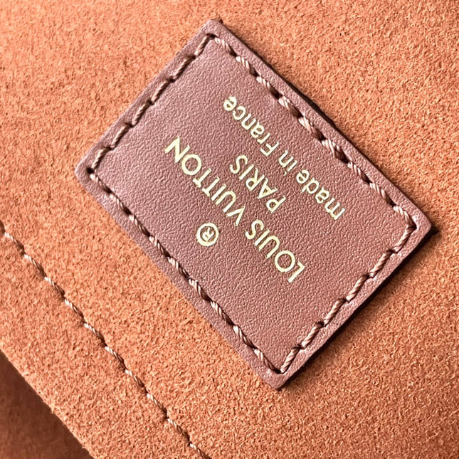 LOCKY BB 20 IN BROWN MONOGRAM CANVAS AND SMOOTH CALFSKIN GOLD BUCKLE