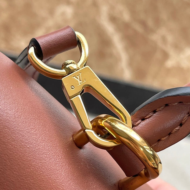 LOCKY BB 20 IN BROWN MONOGRAM CANVAS AND SMOOTH CALFSKIN GOLD BUCKLE