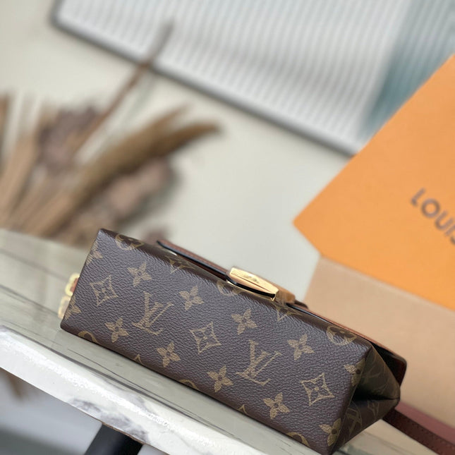 LOCKY BB 20 IN BROWN MONOGRAM CANVAS AND SMOOTH CALFSKIN GOLD BUCKLE