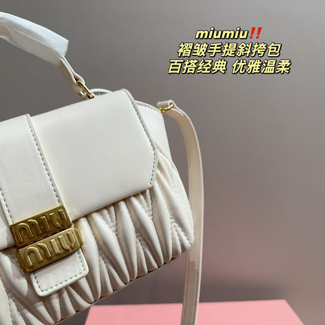 HANDBAG 20 IN WHITE CALFSKIN
