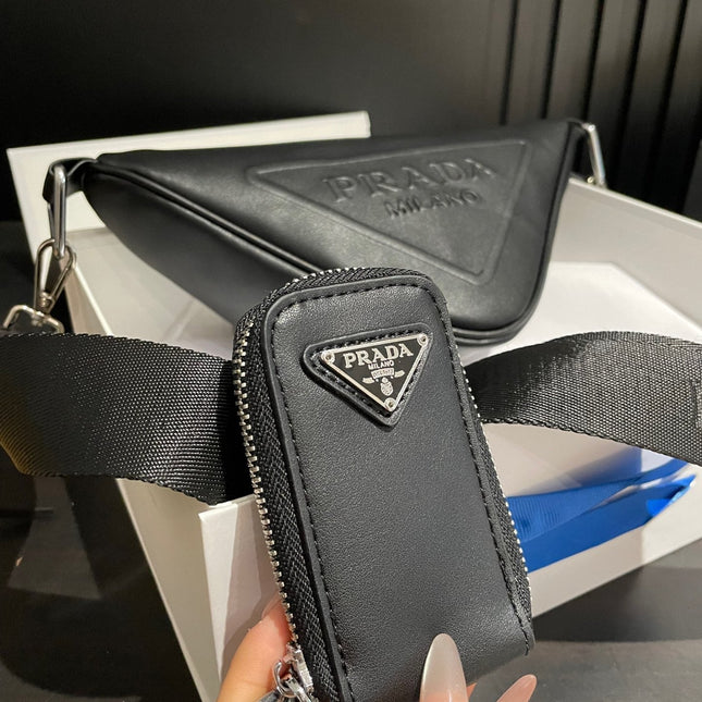 PRA TRIANGLE 26 SHOULDER BAG IN BLACK CALFSKIN