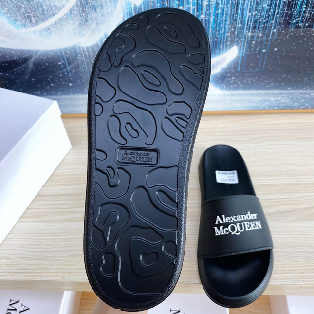 SLIDES SANDAL IN BLACK TPU WITH WHITE LOGO