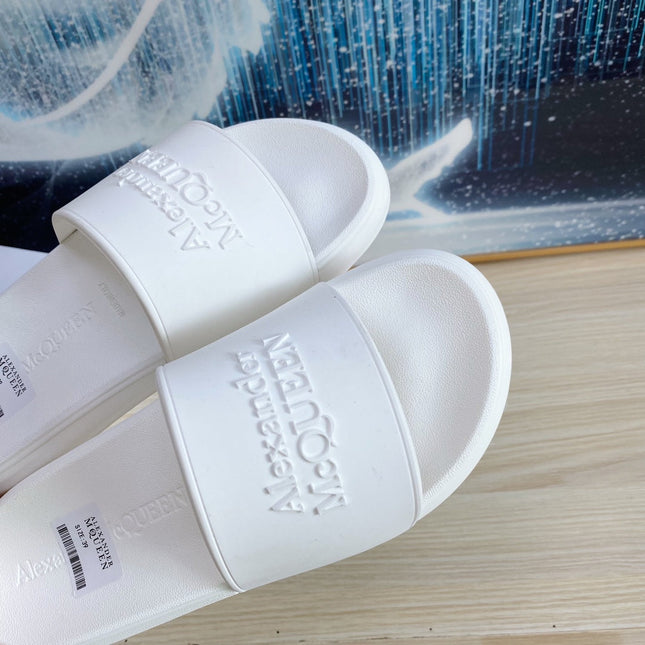 SLIDES SANDAL IN WHITE TPU WITH EMBOSSED LOGO