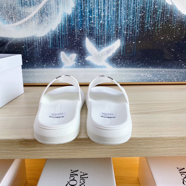 SLIDES SANDAL IN WHITE TPU WITH BLACK HEART GRAPHIC STRAP