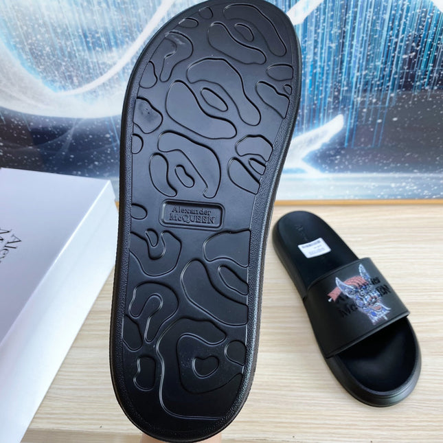 SLIDES SANDAL IN BLACK TPU WITH 3D FANTASY ANIMAL STRAP