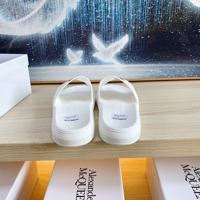 SLIDES SANDAL IN WHITE TPU WITH 3D SKULL PRINT STRAP