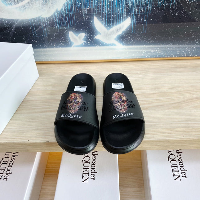 SLIDES SANDAL IN BLACK TPU WITH 3D SKULL PRINT STRAP