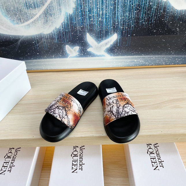 SLIDES SANDAL IN BLACK TPU ORANGE BAND BLACK BRANCH STRAP