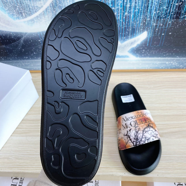 SLIDES SANDAL IN BLACK TPU ORANGE BAND BLACK BRANCH STRAP