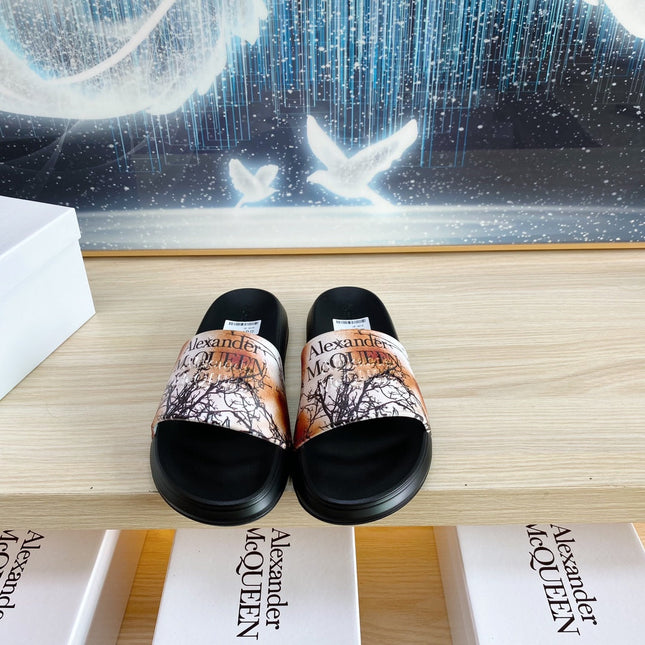 SLIDES SANDAL IN BLACK TPU ORANGE BAND BLACK BRANCH STRAP