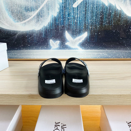 SLIDES SANDAL IN BLACK TPU GREY GRAPHIC LOGO