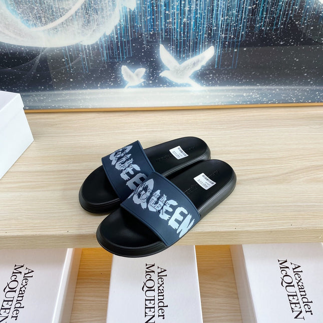 SLIDES SANDAL IN BLACK TPU GREY STRAP WITH LOGO GRAPHIC