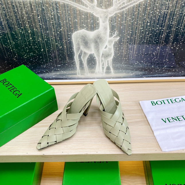 ALFIE LEATHER HIGH MULES IN PEARL GRAY CALFSKIN WITH WOVEN DESIGN