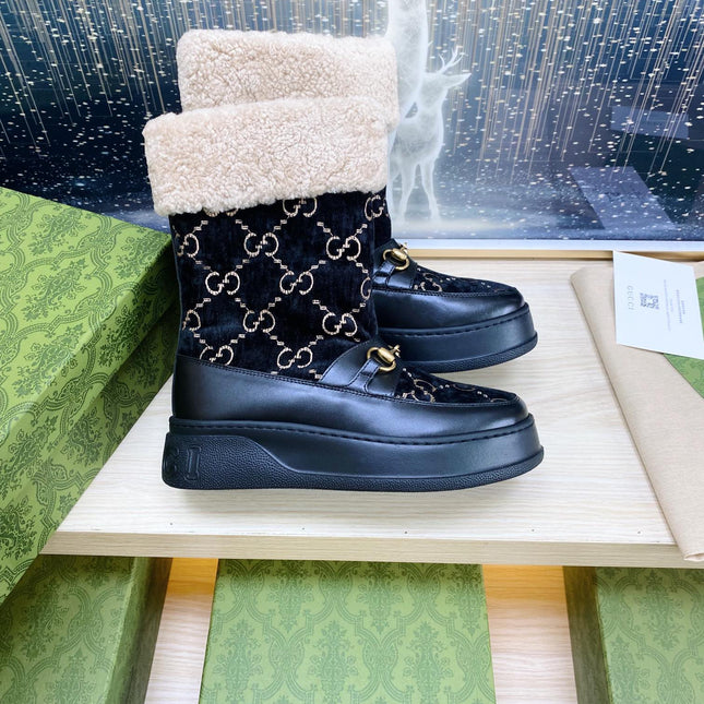 HORSEBIT ANKLE BOOTS WITH MERINO TRIM IN BLACK VELVET AND CALFSKIN