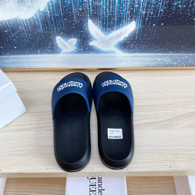 SLIDES SANDAL IN BLACK TPU WITH NAVY BLUE STRAP WHITE EMBOSSED LOGO