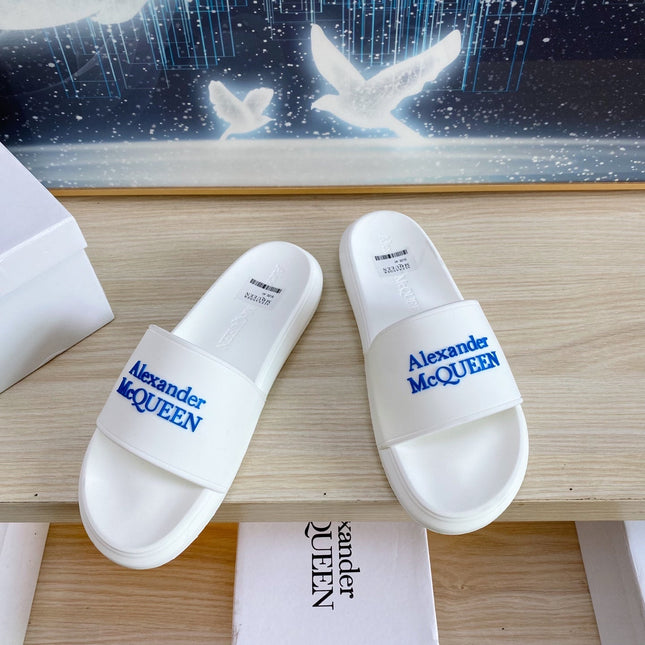 SLIDES SANDAL IN WHITE TPU WITH BLUE EMBOSSED LOGO