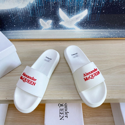 SLIDES SANDAL IN WHITE TPU WITH RED EMBOSSED LOGO