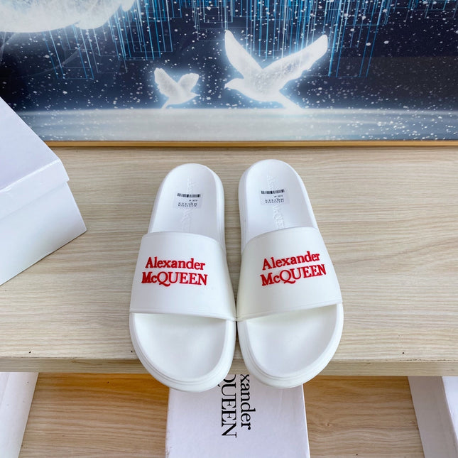SLIDES SANDAL IN WHITE TPU WITH RED EMBOSSED LOGO