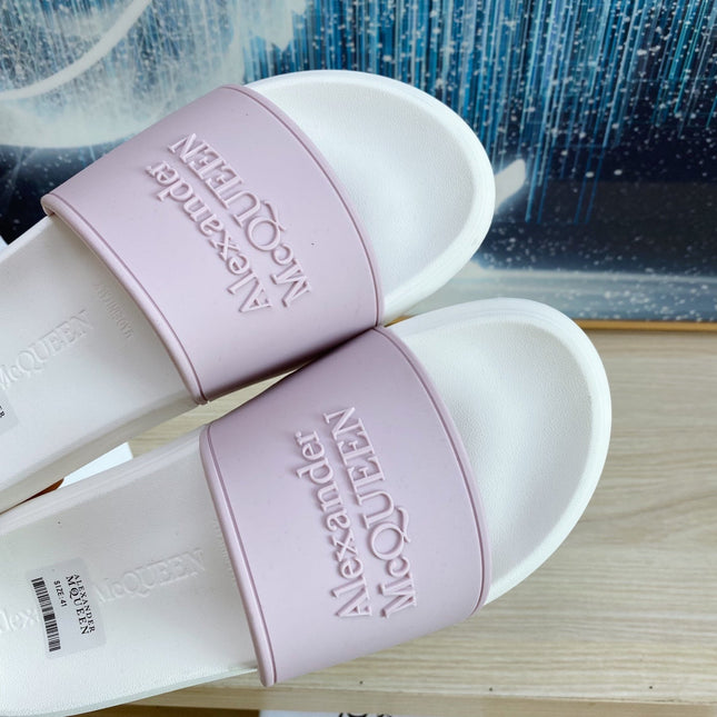 SLIDES SANDAL IN WHITE TPU VIOLET STRAP EMBOSSED LOGO