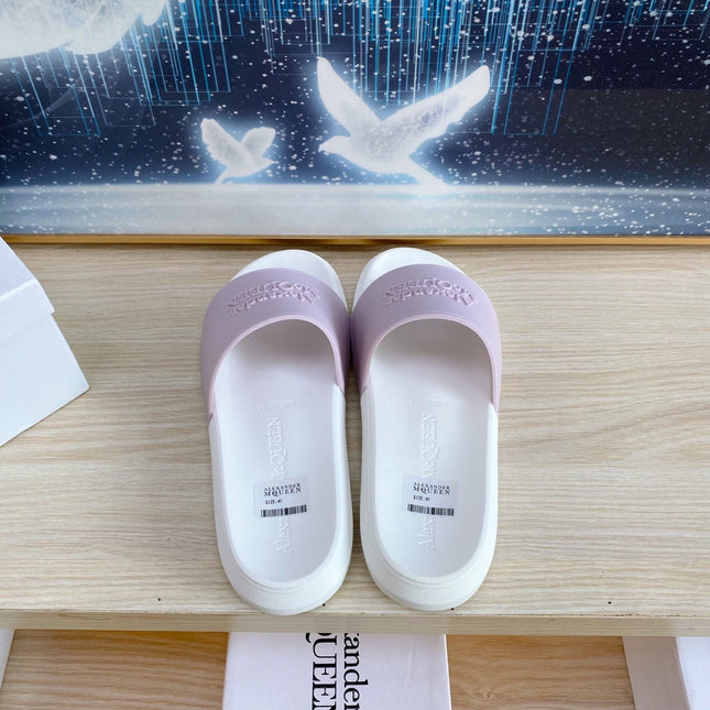 SLIDES SANDAL IN WHITE TPU VIOLET STRAP EMBOSSED LOGO