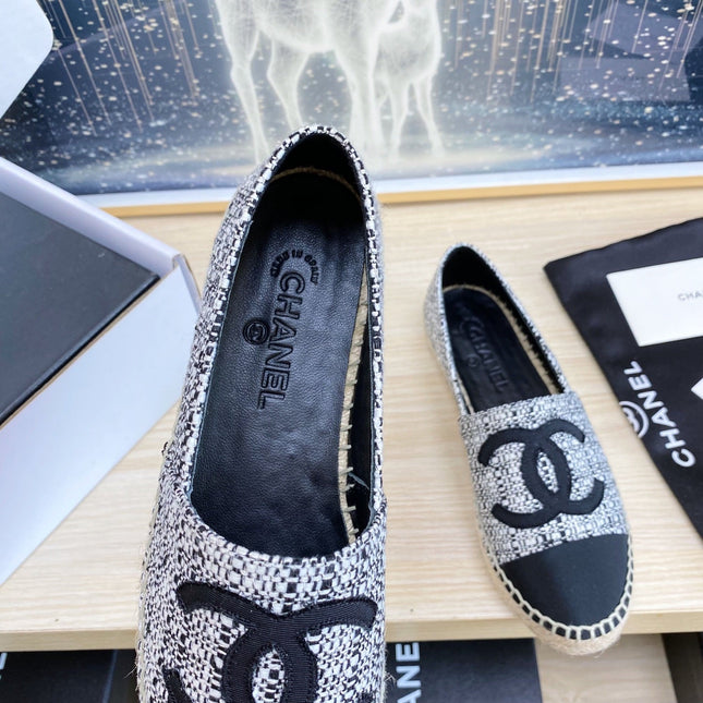 CC ESPADRILLES PLATFORM IN WHITE MIX BLACK TWEED
