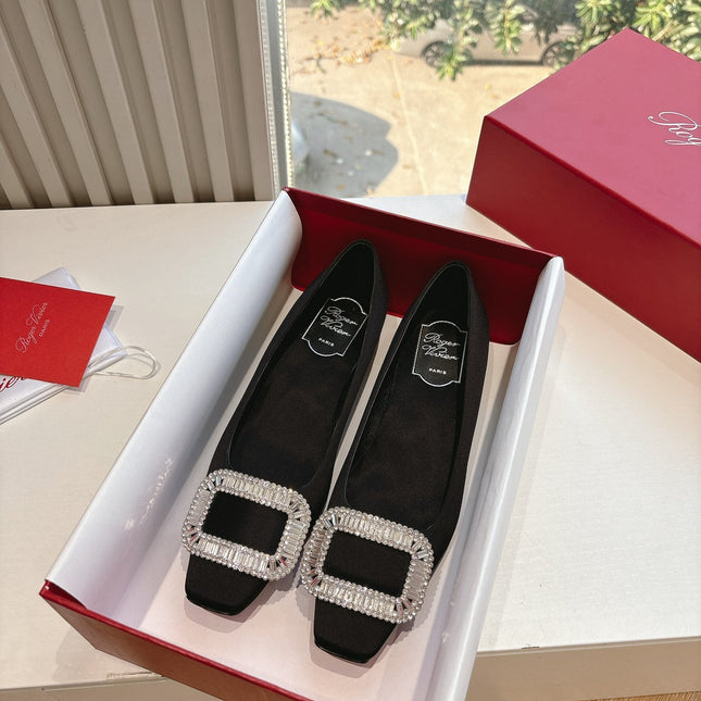 BELLE VIVIER BALLERINAS IN BLACK SILK